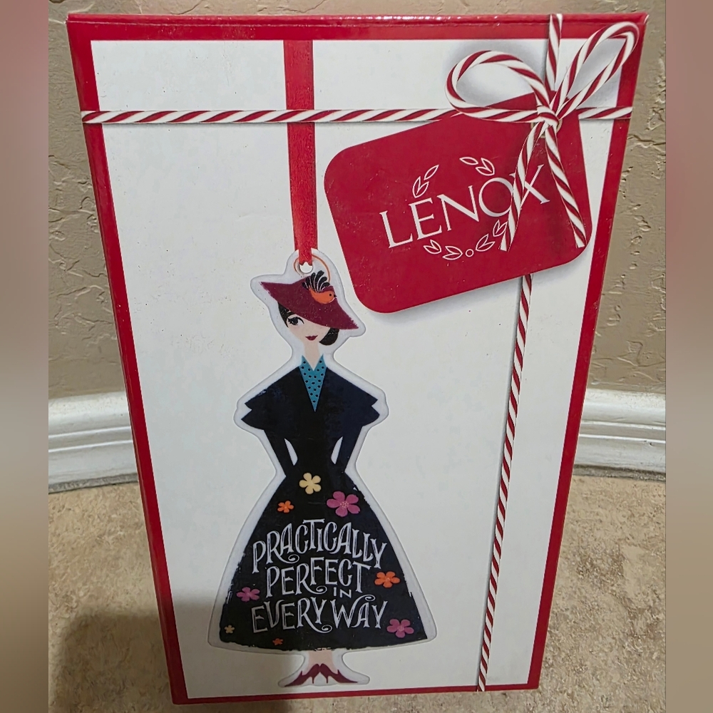 Lenox Mary Poppins Ceramic Ornament NIB Practically Pefect In Everyway
